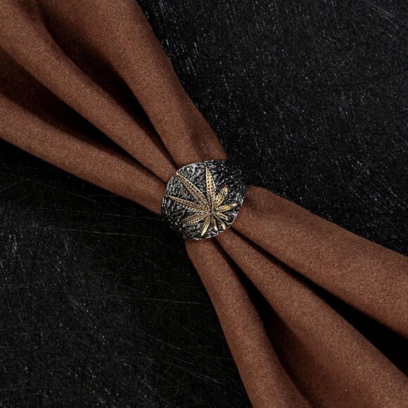 🍂 Two Tone Retro Leaf Hip Hop Carved Black Ring, FB16FA1119 - Picture 3 of 4